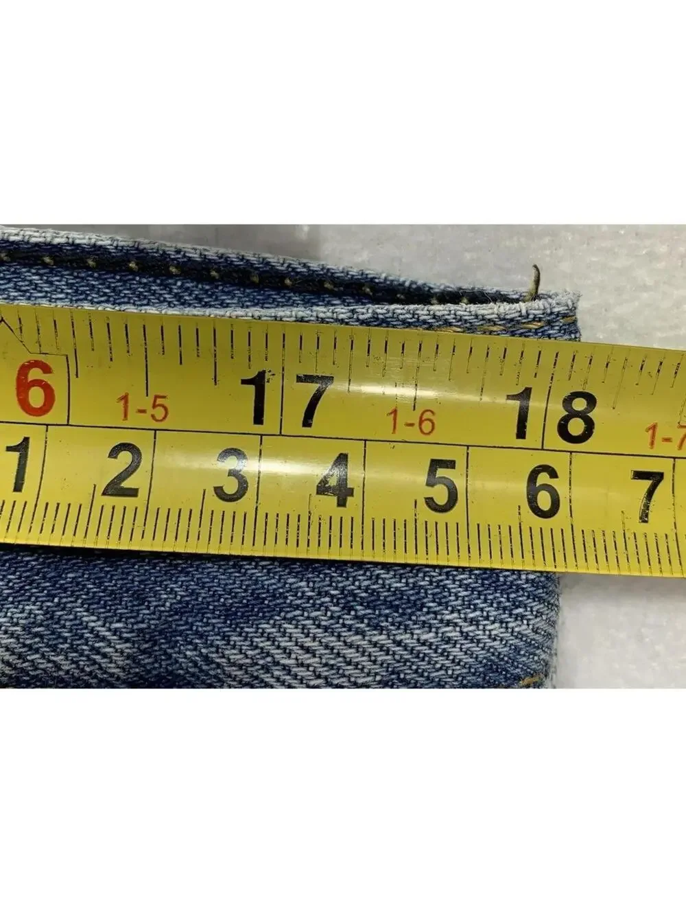 American Eagle Relaxed Slim Jeans Mens 36x30 Blue Distressed Ripped Straight Leg